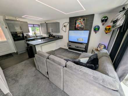 Warwick Orchard Close, Plymouth, PL5 3NZ, Image 5