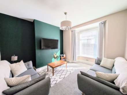 Ainslie Terrace, Plymouth, PL2 2EF, Image 2