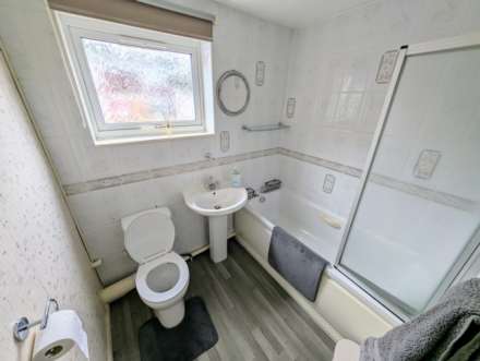 Dengie Close, Plympton, PL7 2UR, Image 8
