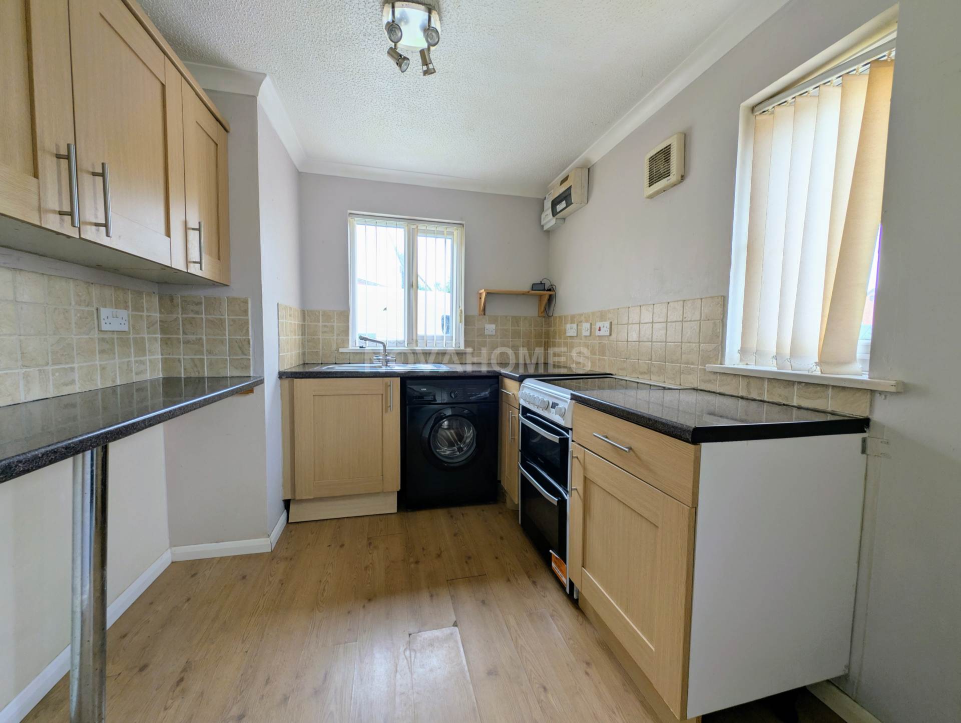 Walnut Drive, Plymouth, PL7 2ZD, Image 2