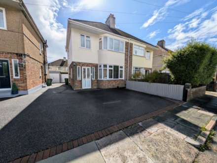 Lester Close, Higher Compton, PL3 6PX