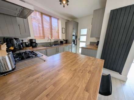 Lester Close, Higher Compton, PL3 6PX, Image 8