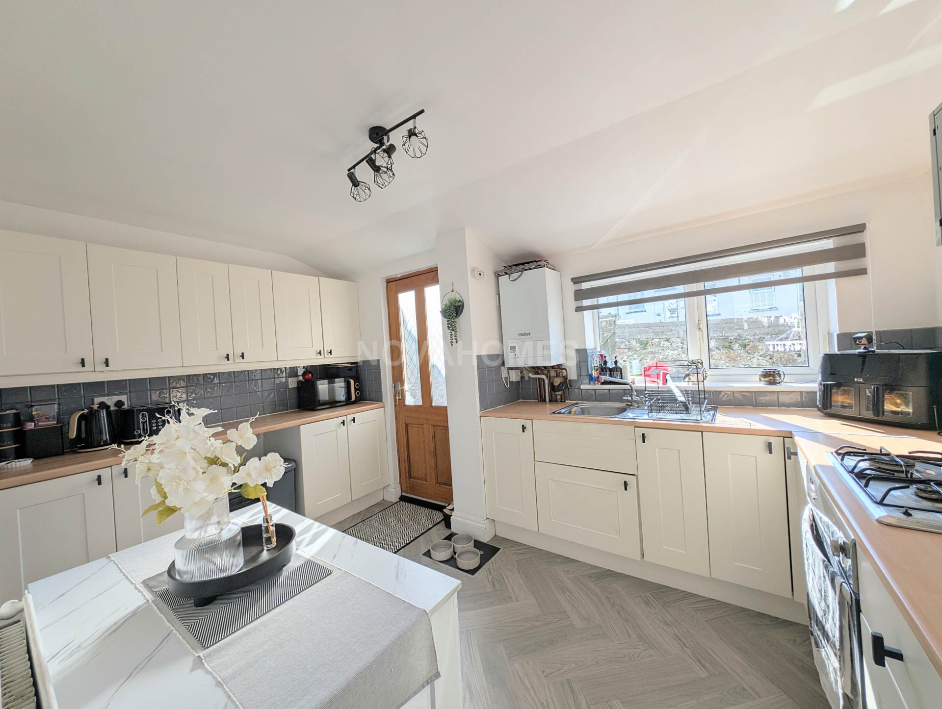 Glenmore Avenue, Stoke, PL2, Image 5