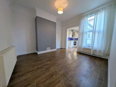 Rosebery Avenue, St Judes, PL4 8SU, Image 5