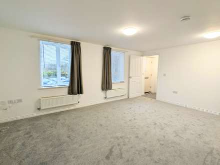 Fleetwood Gardens, Plymouth, PL6 6FB, Image 4