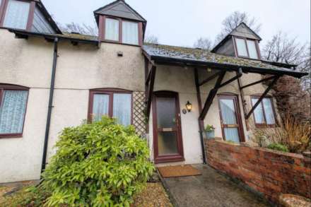 Grantham Close, Plympton, PL7 1UN