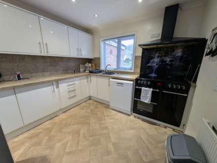 Edwards Drive, Plymouth, PL7 2SU, Image 3