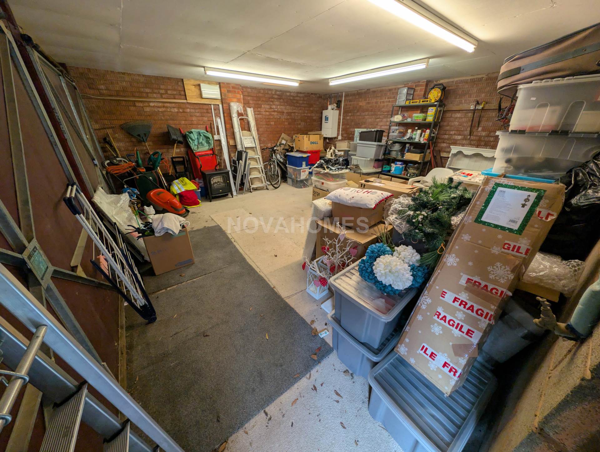 Elmwood Close, Plymouth, PL6 7JY, Image 16