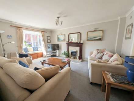 Frensham Gardens, Glenholt, PL6 7JU, Image 2