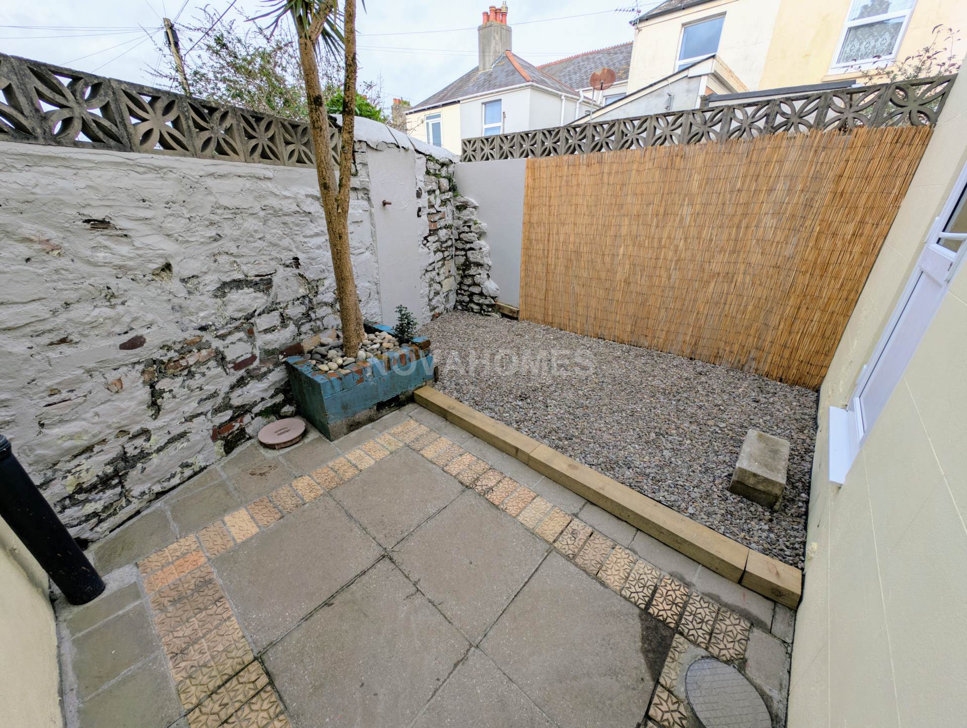 Winston Avenue, Mutley, PL4 6AZ, Image 13