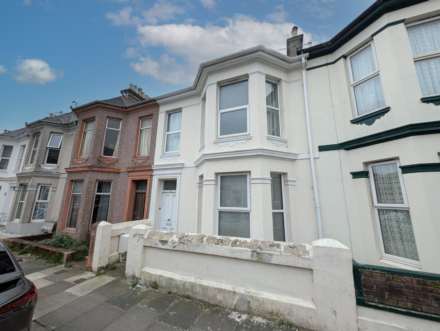 Cotehele Avenue, Plymouth, PL4 9NG