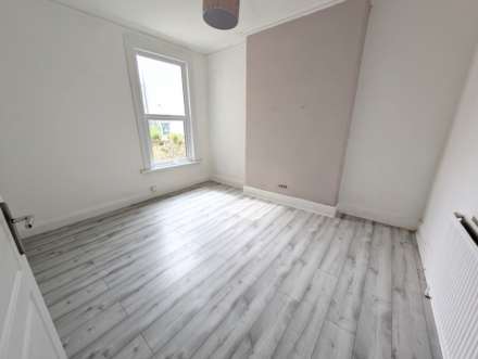 Cotehele Avenue, Plymouth, PL4 9NG, Image 6