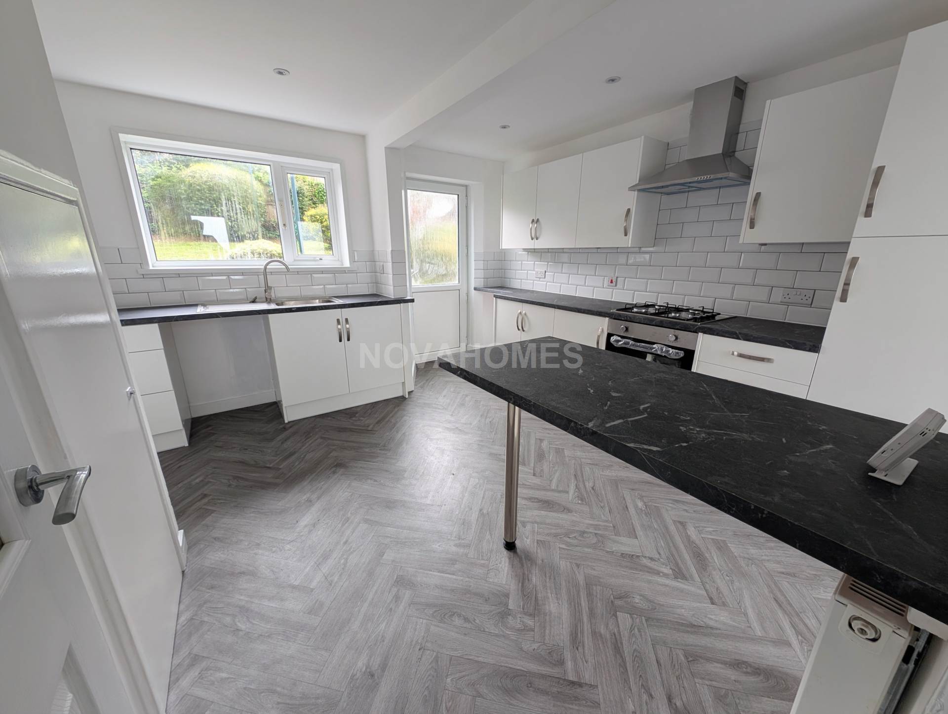 Clittaford Road, Southway, PL6 6DS, Image 4