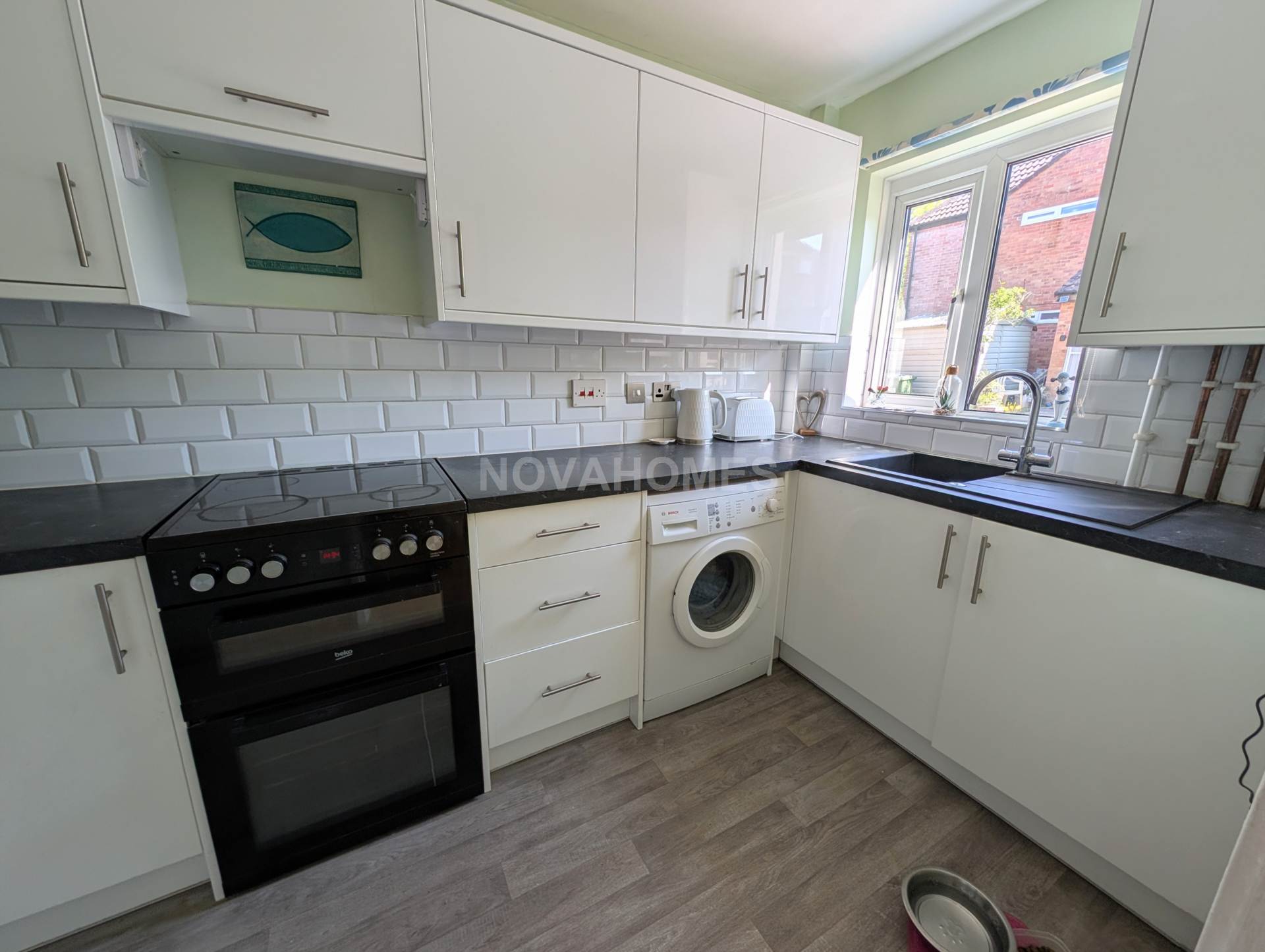 Kitter Drive, Staddiscombe, PL9 9UJ, Image 4