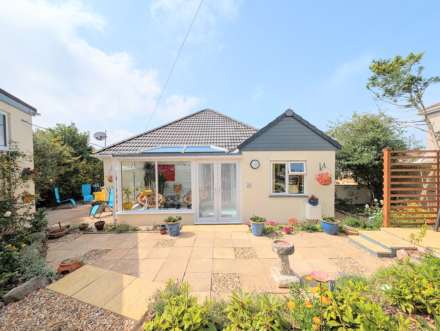 Dunstone View, Plymouth, PL9 8TW