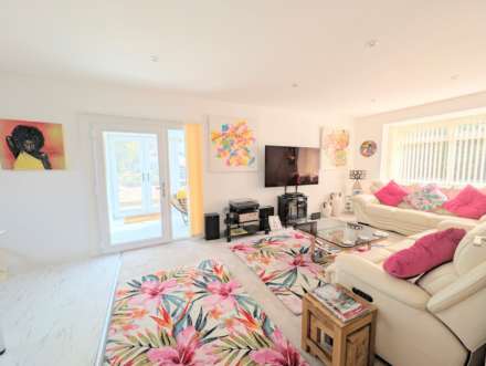Dunstone View, Plymouth, PL9 8TW, Image 6