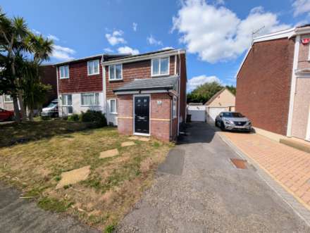Weir Close, Mainstone, PL6 8SD
