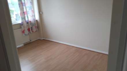 West Park Road, Roundhay, Image 4