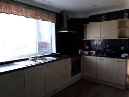 Alderton Crescent, Moor Allerton Leeds LS17 5LJ, Image 3