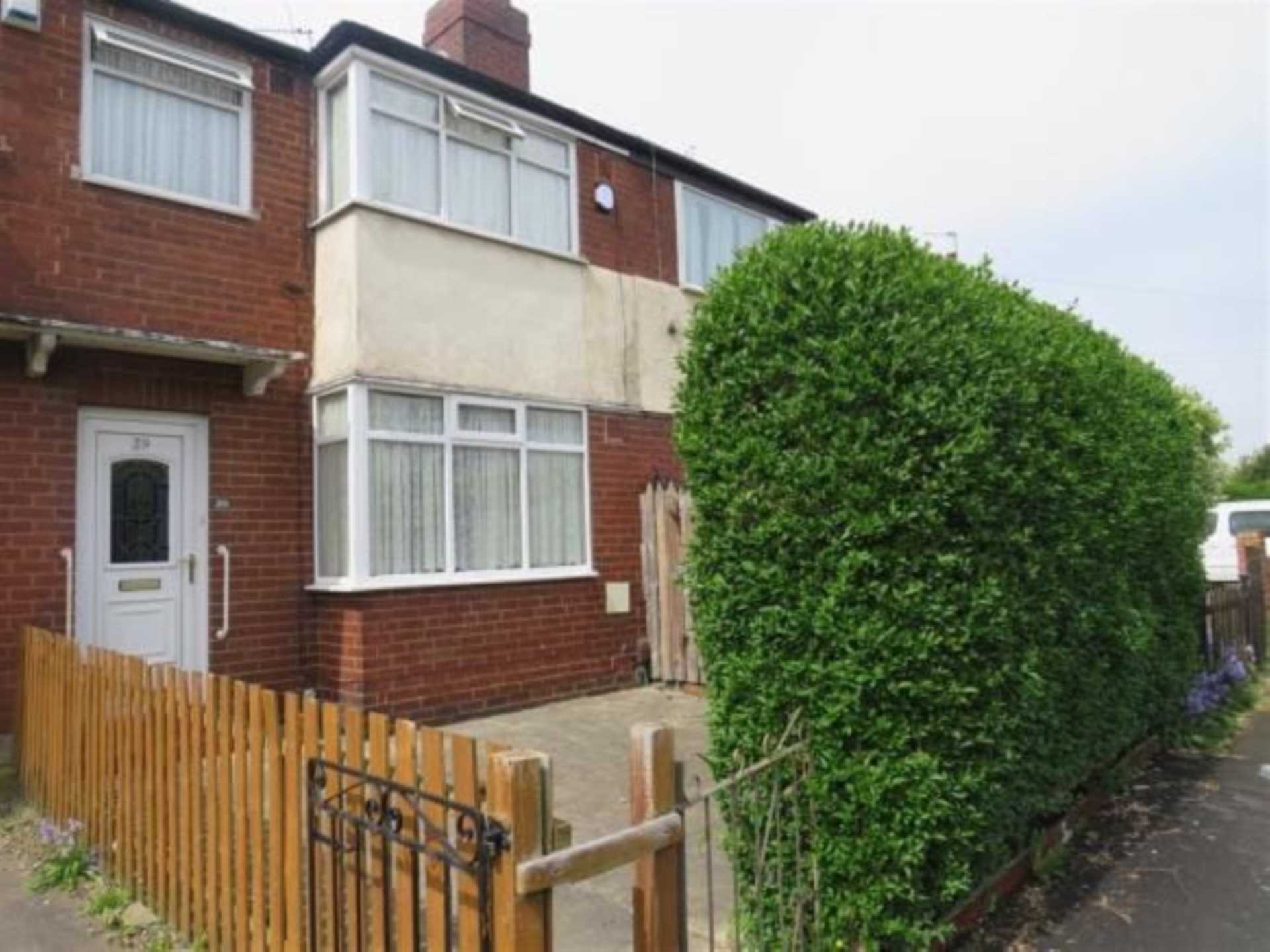 39 Park View Avenue Burley LS4 2LH, Image 2