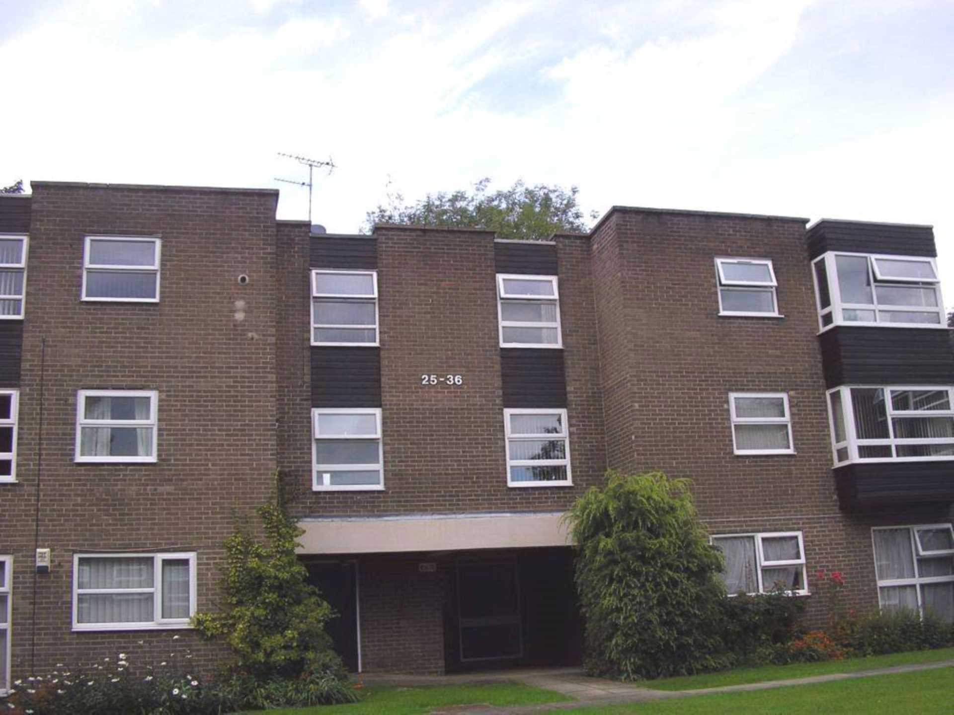 Robinwood Court, Roundhay, Image 1