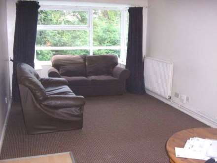 Robinwood Court, Roundhay, Image 3