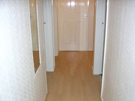 Robinwood Court, Roundhay, Image 6