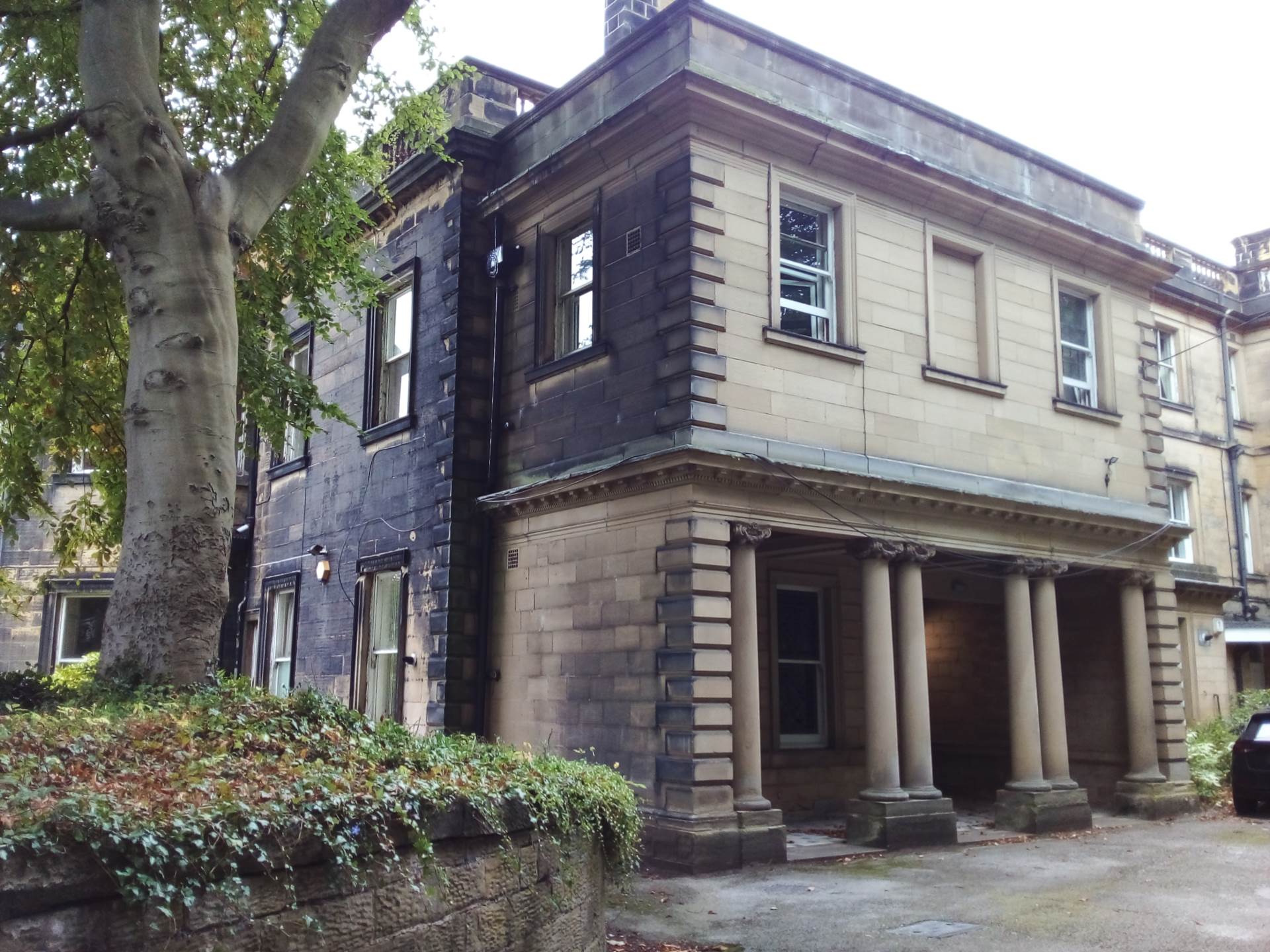 FT 7  Gledhaw Wood Close, Leeds, Image 1