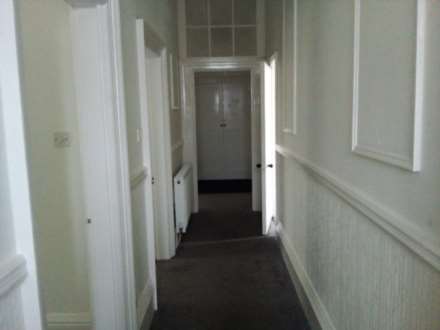 FT 7  Gledhaw Wood Close, Leeds, Image 3
