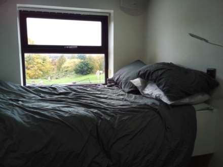 Ft  32  Belle Vue Road, Hyde Park, Image 9