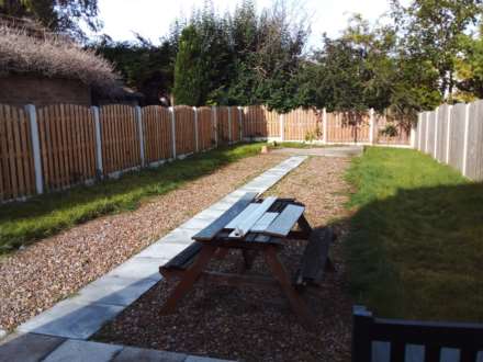 Linton Crescent, Alwoodley, Image 10