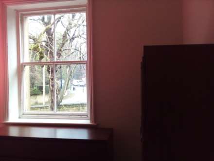 Flat 8 Gledhow Wood Close Leeds LS8, Image 5