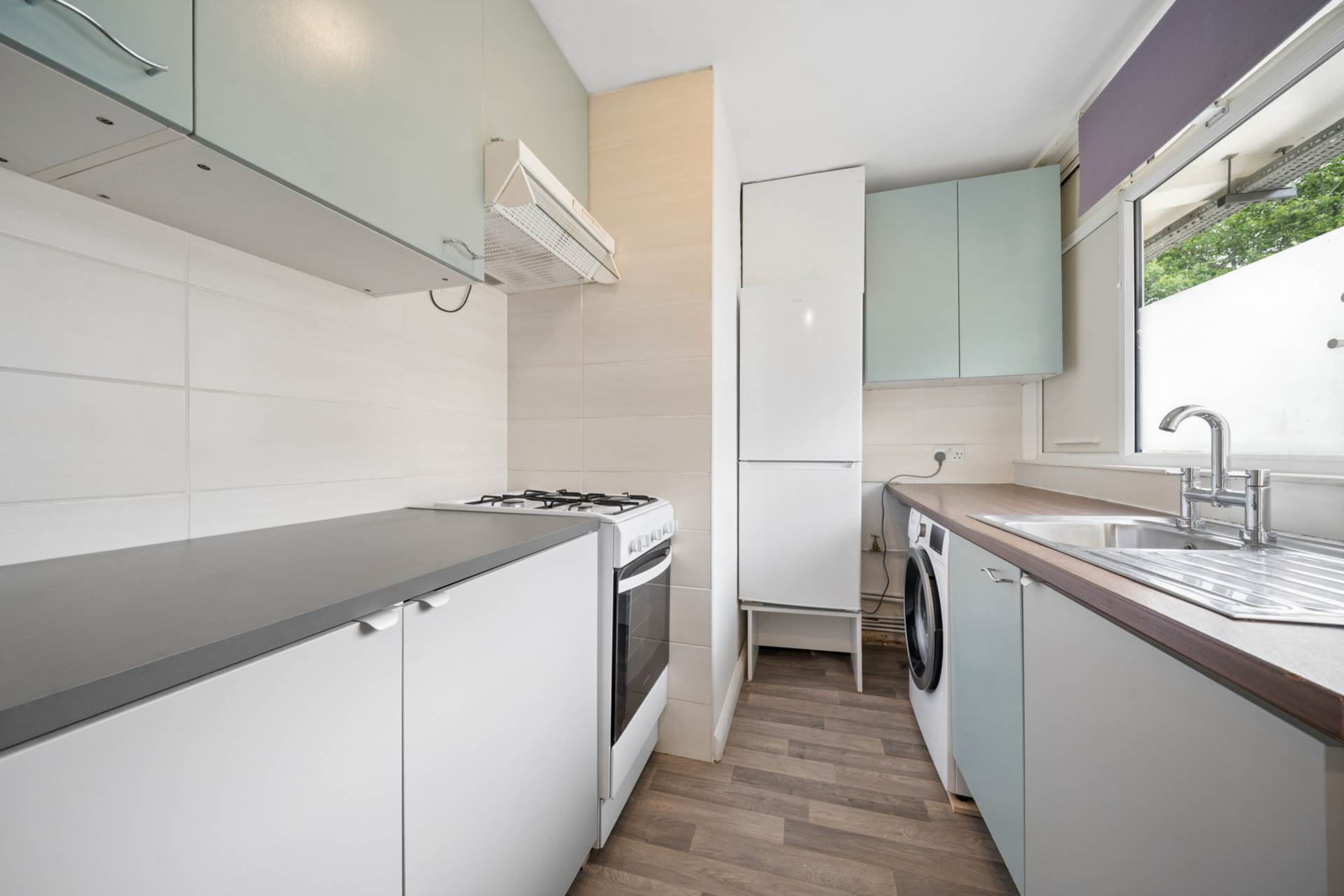 Hillcrest, Sunray Avenue, SE24, Image 3