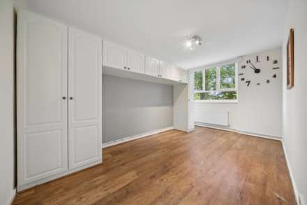 Hillcrest, Sunray Avenue, SE24, Image 6