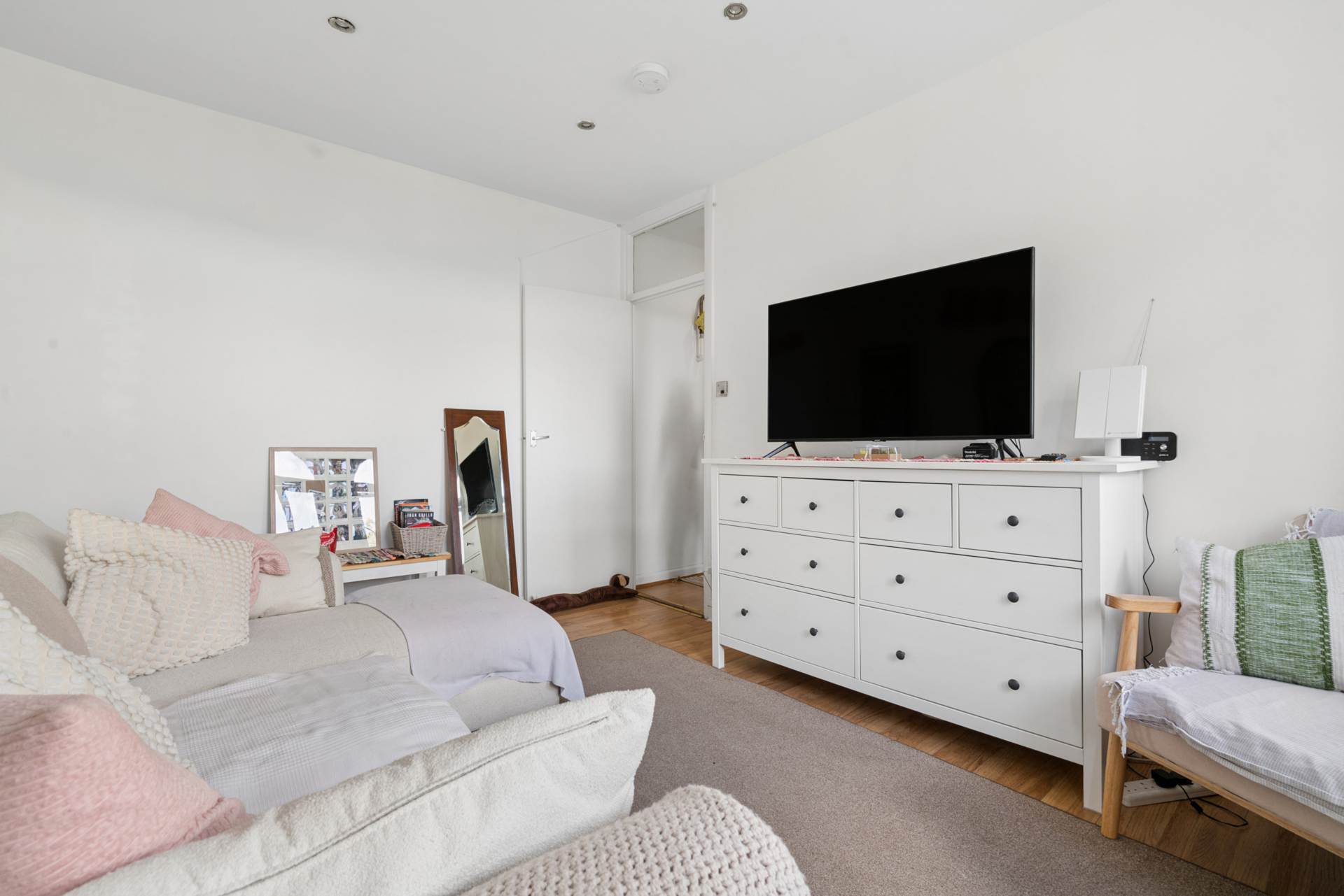 Block C, Peabody Estate,  Rosendale Road, SE24 9DY, Image 6