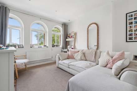 Block C, Peabody Estate,  Rosendale Road, SE24 9DY