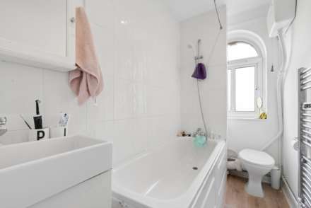 Block C, Peabody Estate,  Rosendale Road, SE24 9DY, Image 4