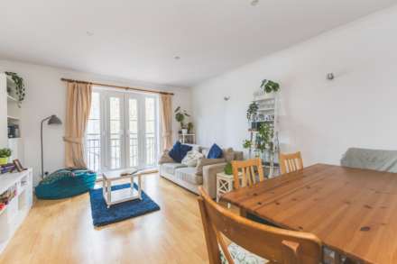 Langthorne Lodge, Charles Haller Street, London, Image 1