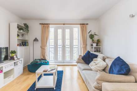 Langthorne Lodge, Charles Haller Street, London, Image 11