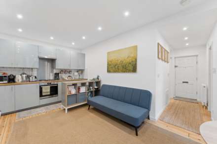 Christchurch Road, Tulse Hill SW2, Image 1