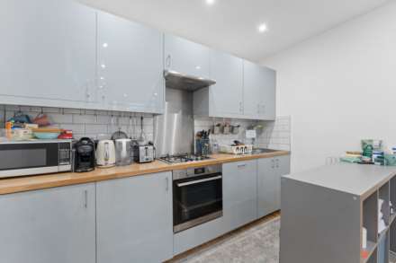 Christchurch Road, Tulse Hill SW2, Image 2