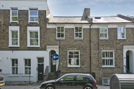 1 Bedroom Flat, Hurst Street SE24