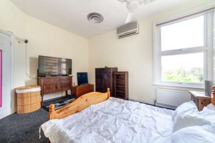 Herne Hill Road, London SE24, Image 6