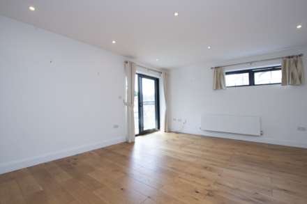 Brockwell Passage, Herne Hill, Image 3