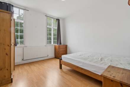 Brixton Road, Brixton High Street, Image 4