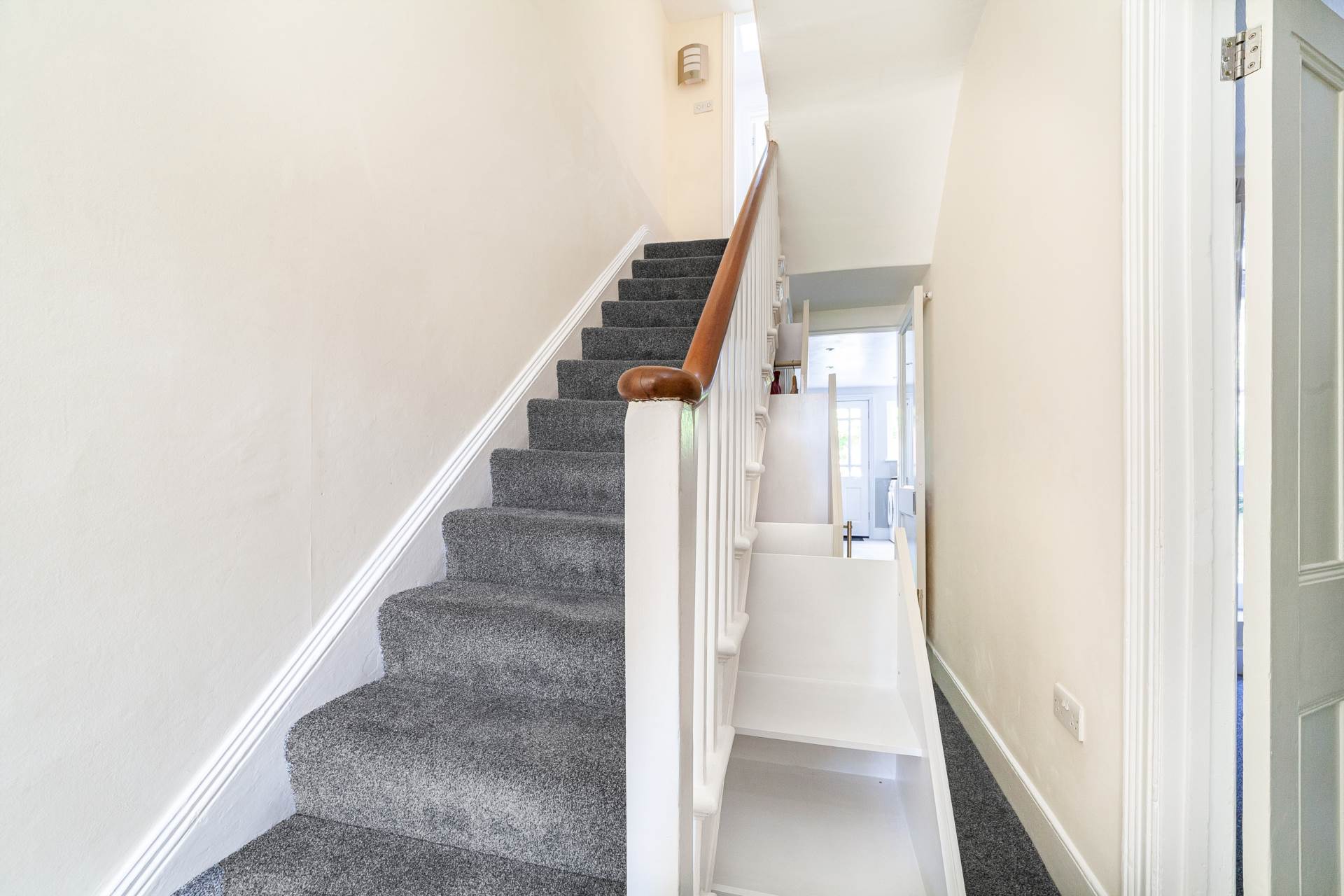 Norwood Road, London, Image 15