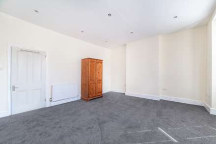 Norwood Road, London, Image 6