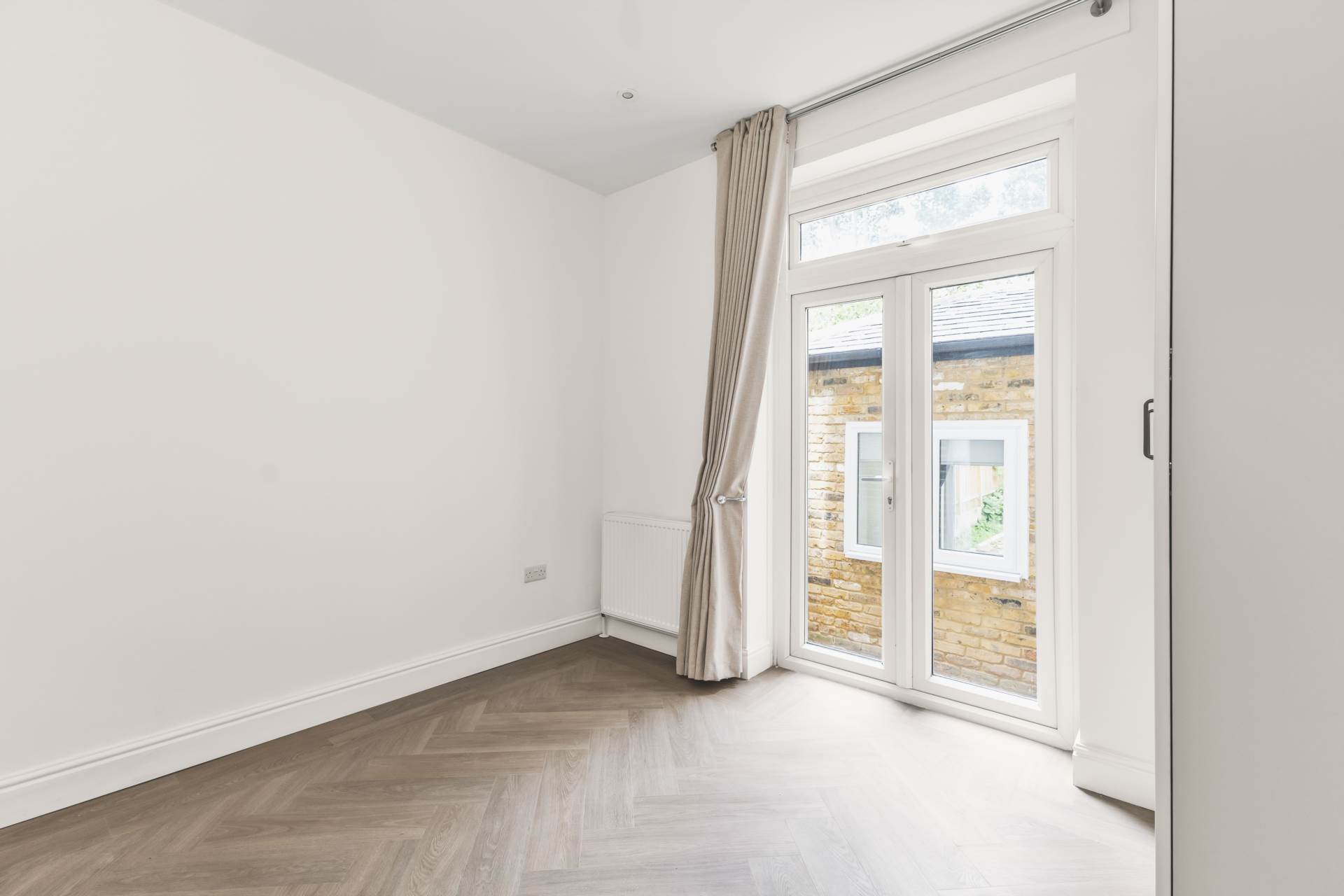 Milton Road, London, Image 14