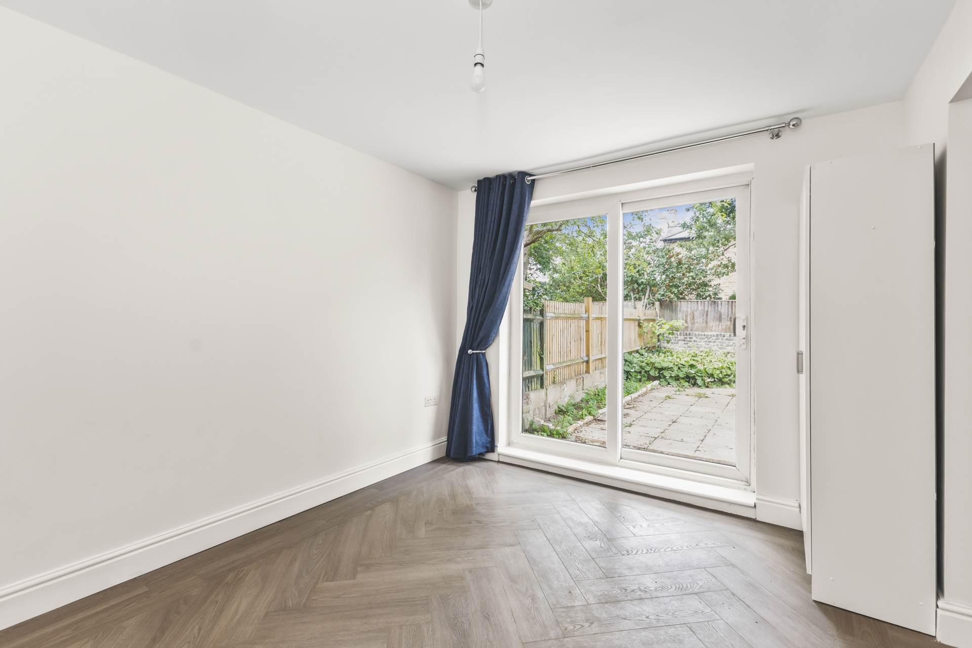 Milton Road, London, Image 17