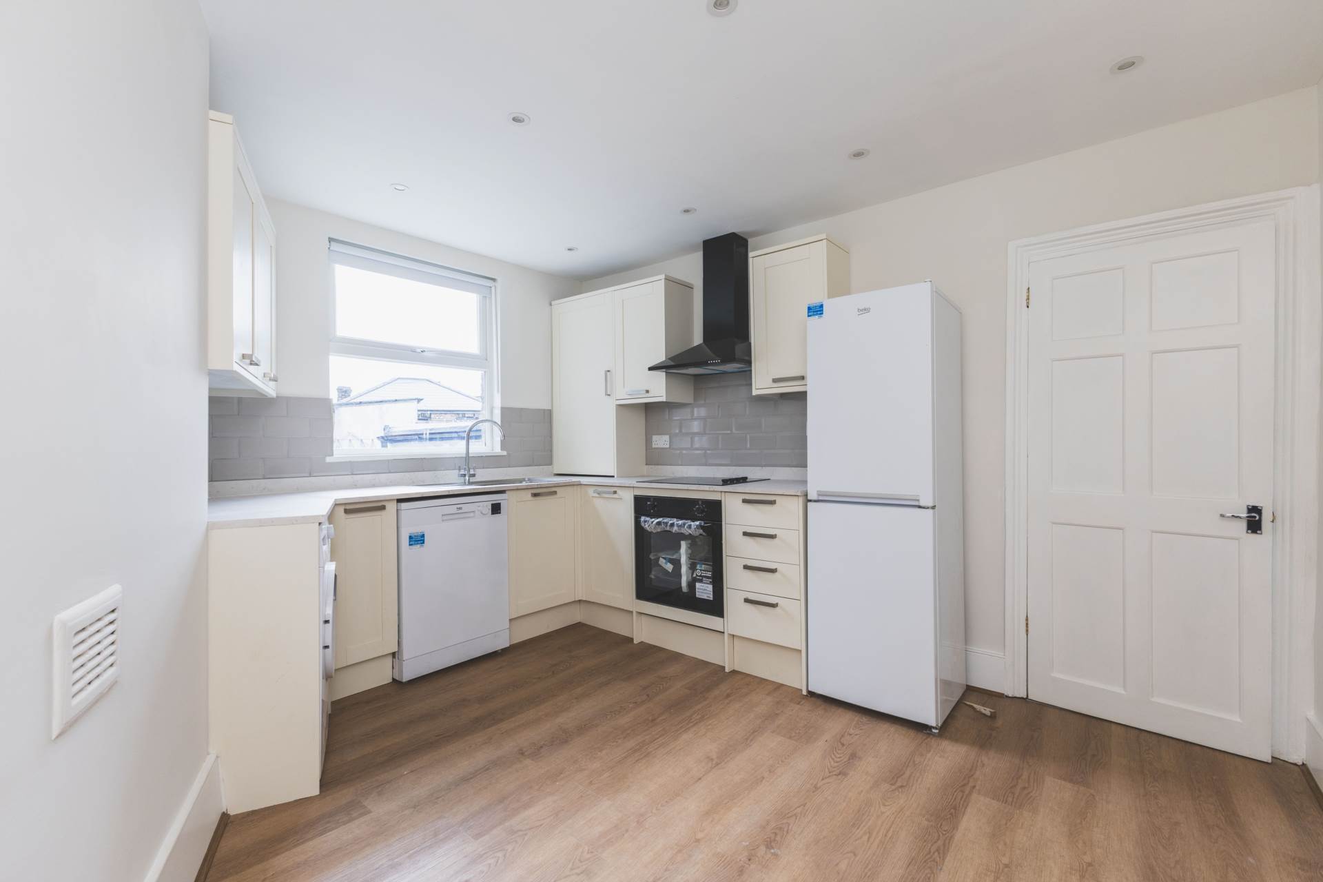 Hinton Road, Herne Hill, Image 7